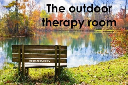 wood-bench_outdoor_therapy_room_talking_psychology_clinical_sam_cooley_blog_nature_conntection